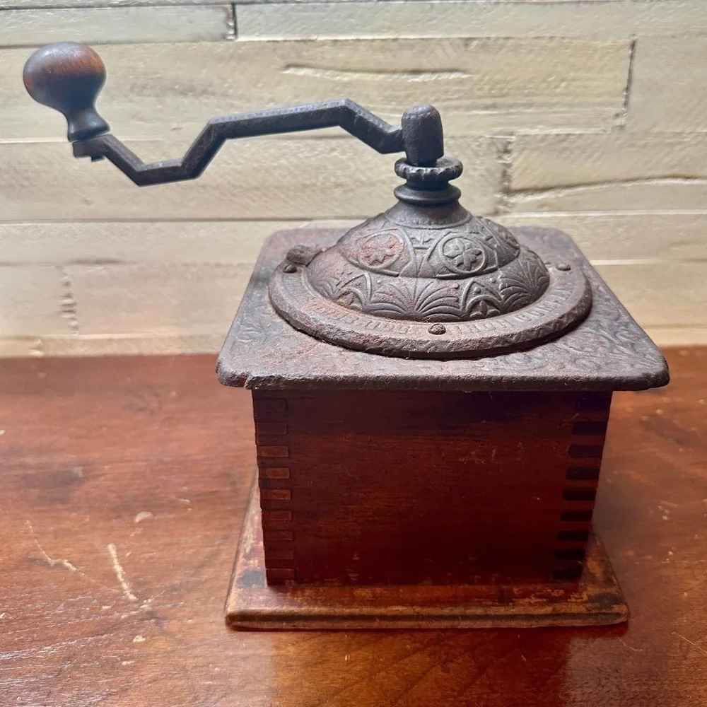 ANTIQUE, LOGAN & STROBRIDGE IRON CO. #701, CAST IRON/WOOD COFFEE GRINDER